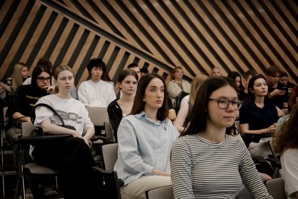 10 reasons why study in russia